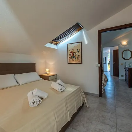 Alba View Apartment With Pool Exterior foto